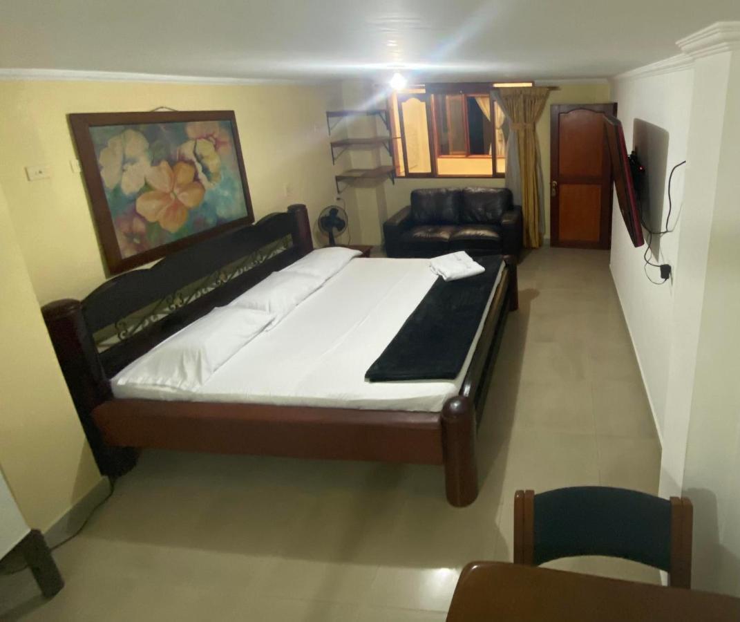 Hotel Caldas Plaza ภายนอก รูปภาพ